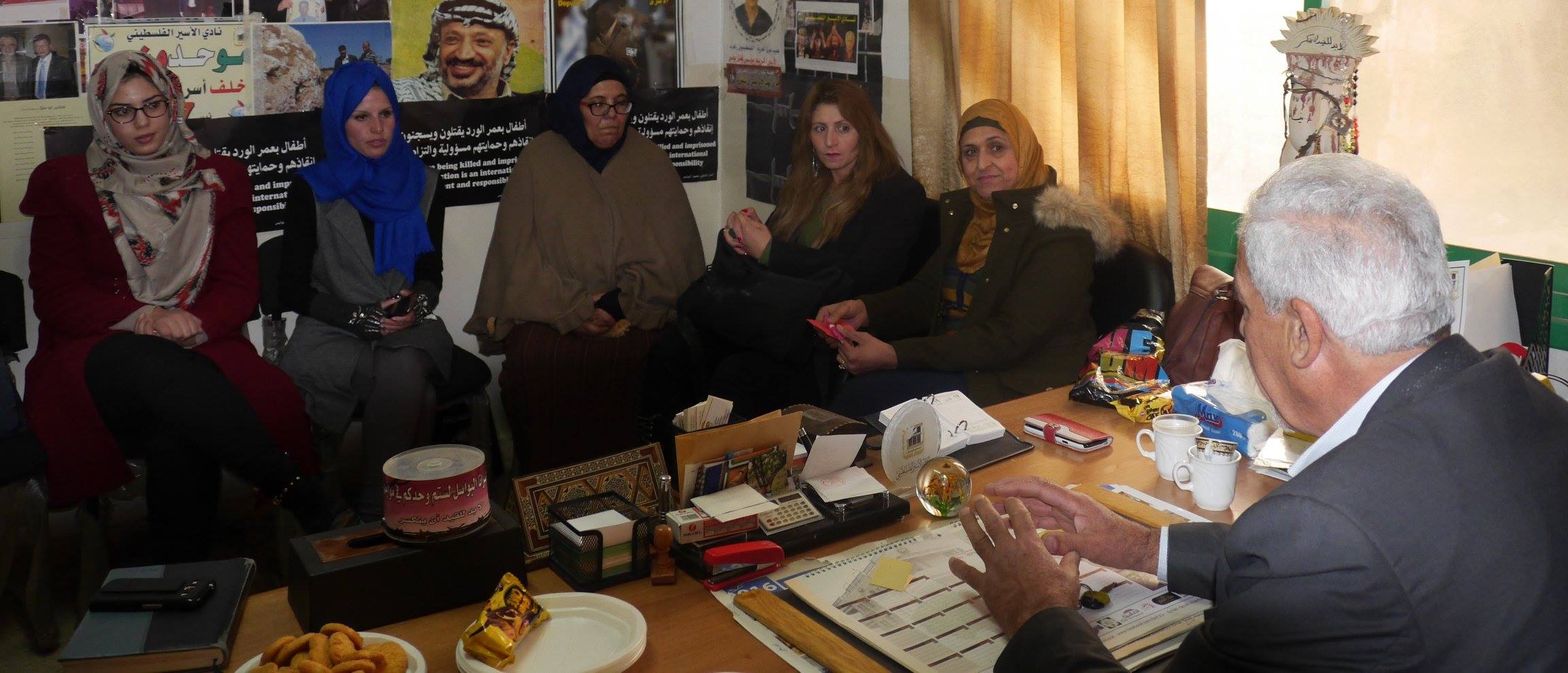  أدوار بالشراكة مع نادي الأسير الفلسطيني تنفذ لقاءً ارشادياً للاسيرات في الخليل