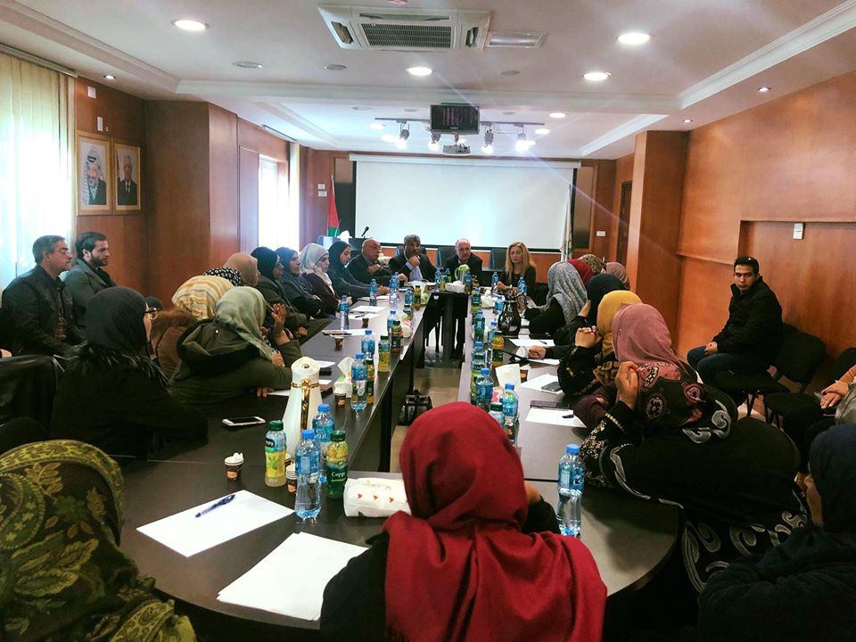  Round table Meeting with decision makers in the Palestinian government